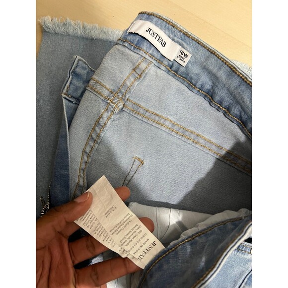 JustFab NWT Plus Size 16W Women Blue Skinny Ankle High Rise Jeans - Picture 7 of 8